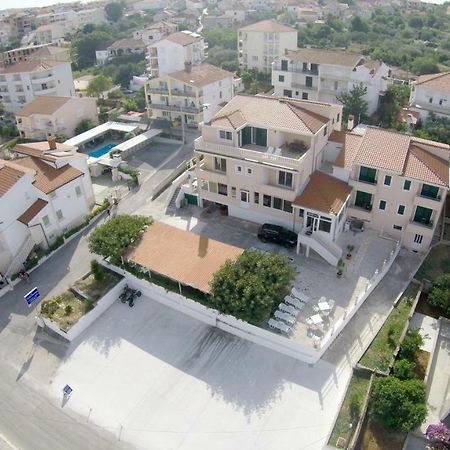 Apartments Fumija تروغير المظهر الخارجي الصورة