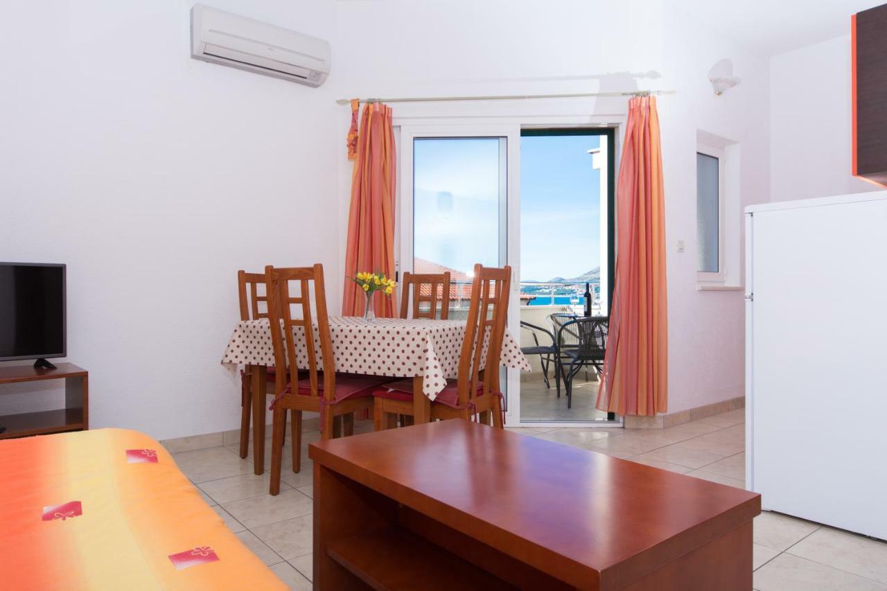 Apartments Fumija تروغير المظهر الخارجي الصورة